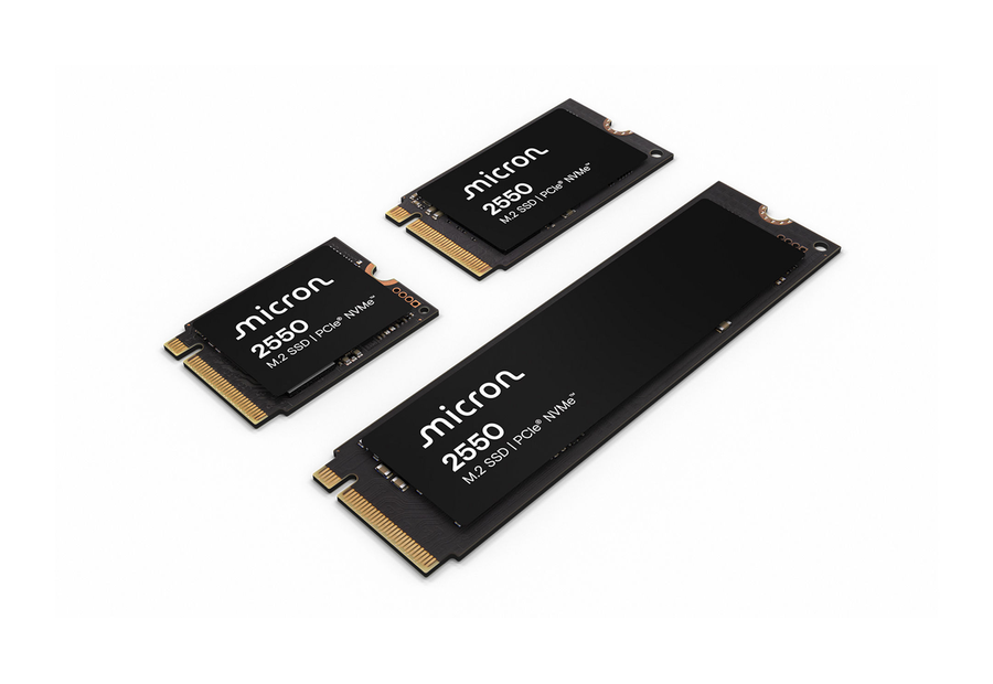 Neutral reference image for 7400 MAX 6.4 TB U.3